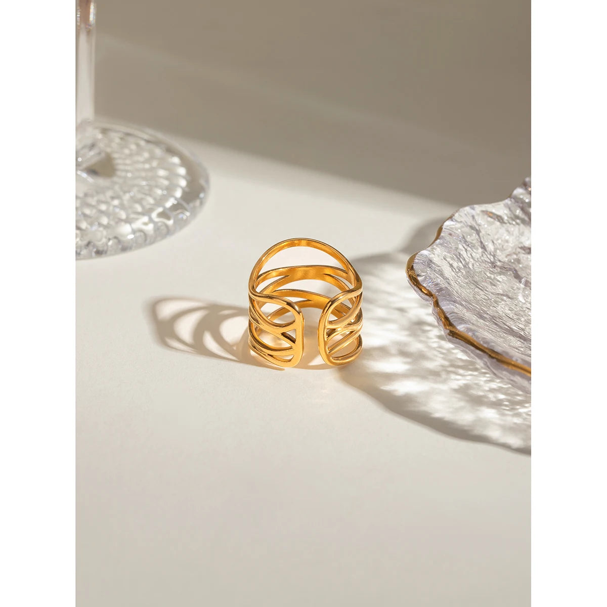 Mode Rustfrit Stål Flerlags Linjer Hul Åben Ring Rustfast 18K PVD-belagt metal Populære smykker Kvinder Bijoux