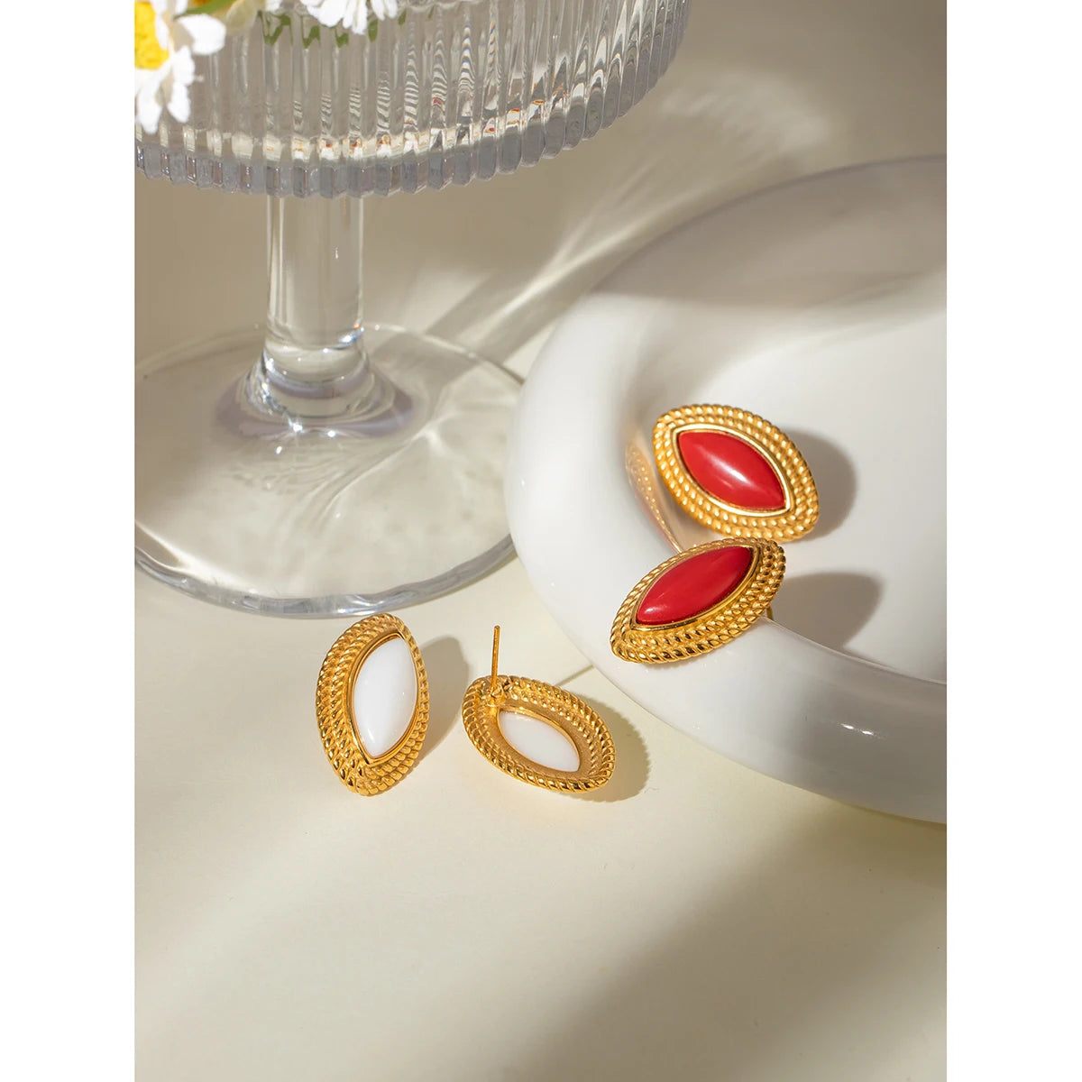 18k Gold Plated Stylish Geometric Minimalist Red Agate Horse-eye EarringsStainless Steel Women Anti Allergenic Jewelry