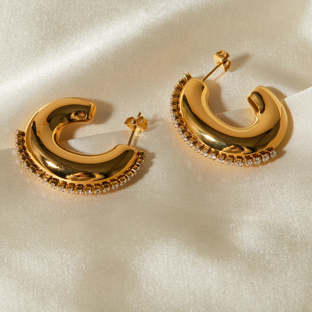 Rustfrit stål Lys Hyggelig 18k forgyldt Unikke C-formede Øreringe Indlæg Rhinestone Rustfri Kvinder Bijoux Femme Gala Gave