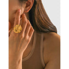 Conjunto de anillo/arete redondo de personalidad moderna a la moda, de acero inoxidable, metal a prueba de óxido, declaración, joyería elegante e impermeable para mujer