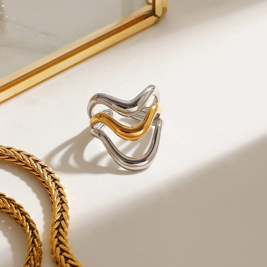 Gold Silber Farbe Passend Wellenförmiger Unregelmäßiger Flüssiger Offener Ring 18K PVD Beschichtet Damen Anti-Allergisch Metall Charm Täglicher Schmuck