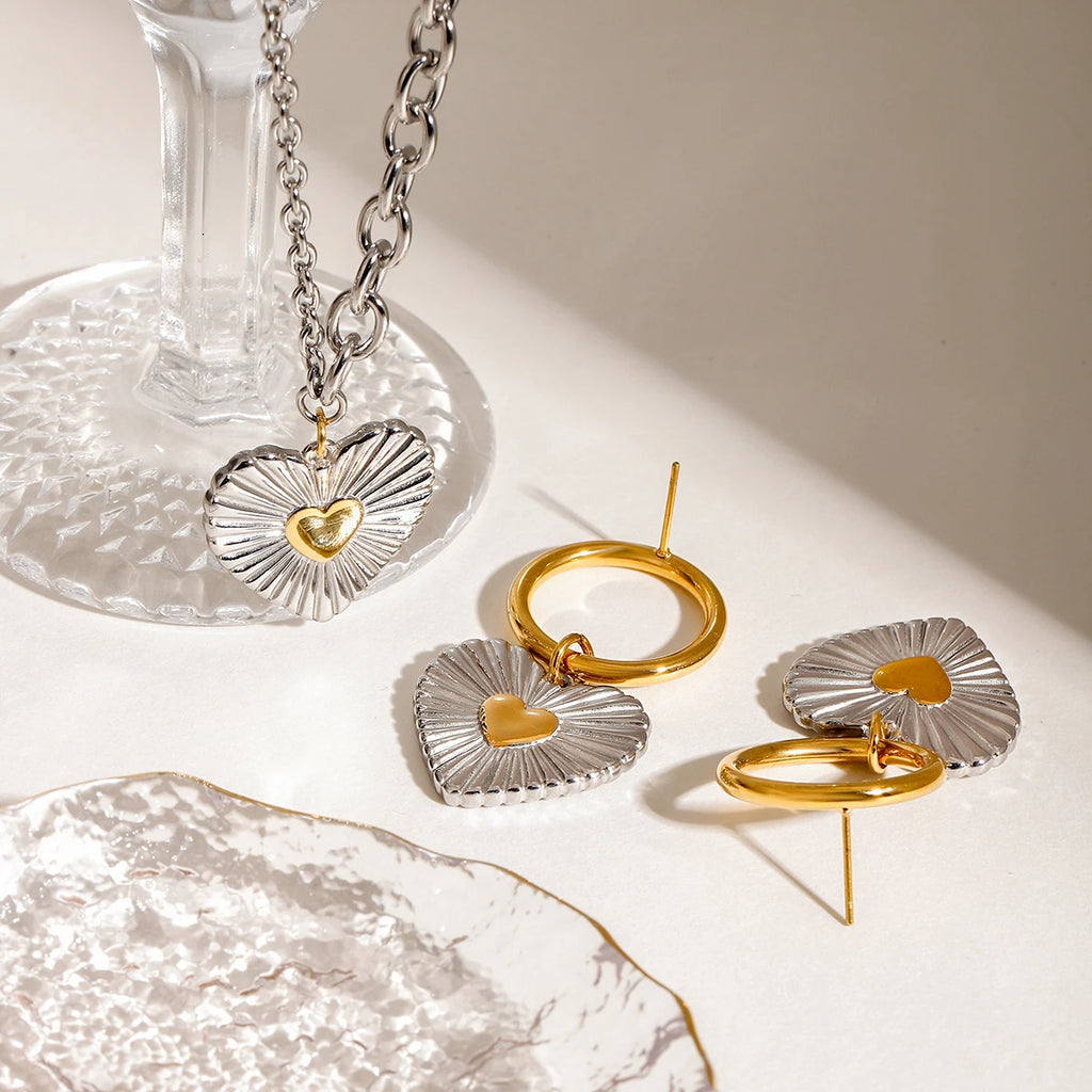 Colar e Brincos Femininos de Coração de Amor com Costura Dourada, Cor Prata e Dourada, em Aço Inoxidável Banhado a Ouro 18k, Anti-alérgicos