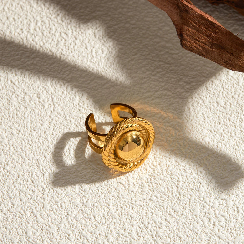 18k vergoldeter, filigraner Edelstahl-Spiral-Design-Ring, der einen offenen Ring umschließt, leicht, gemütlich, rostfrei, Bijoux Femme Gala Geschenk