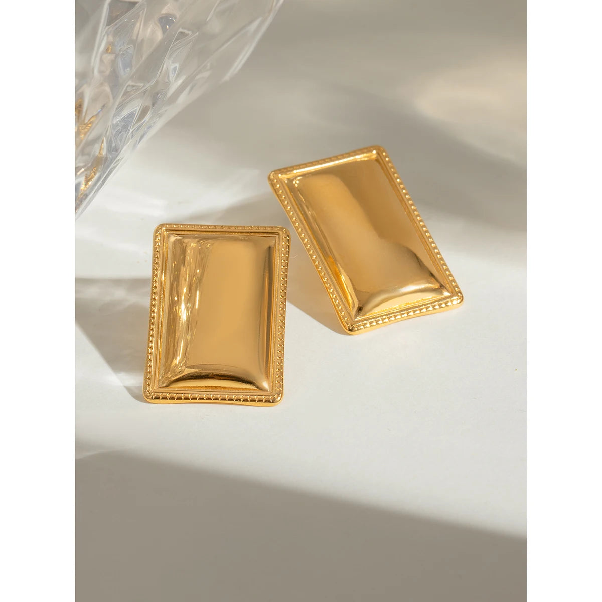 Minimalist 18K Beach Stainless Steel Square Glossy Stud Earrings Women Anti Allergic Waterproof Elegant Charm Daily Jewelry