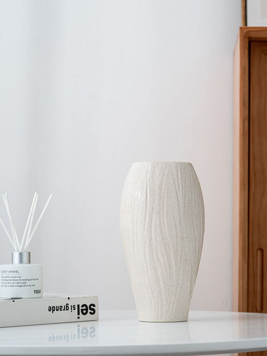 Simple Modern Ceramic Flower Vase - Grand Goldman