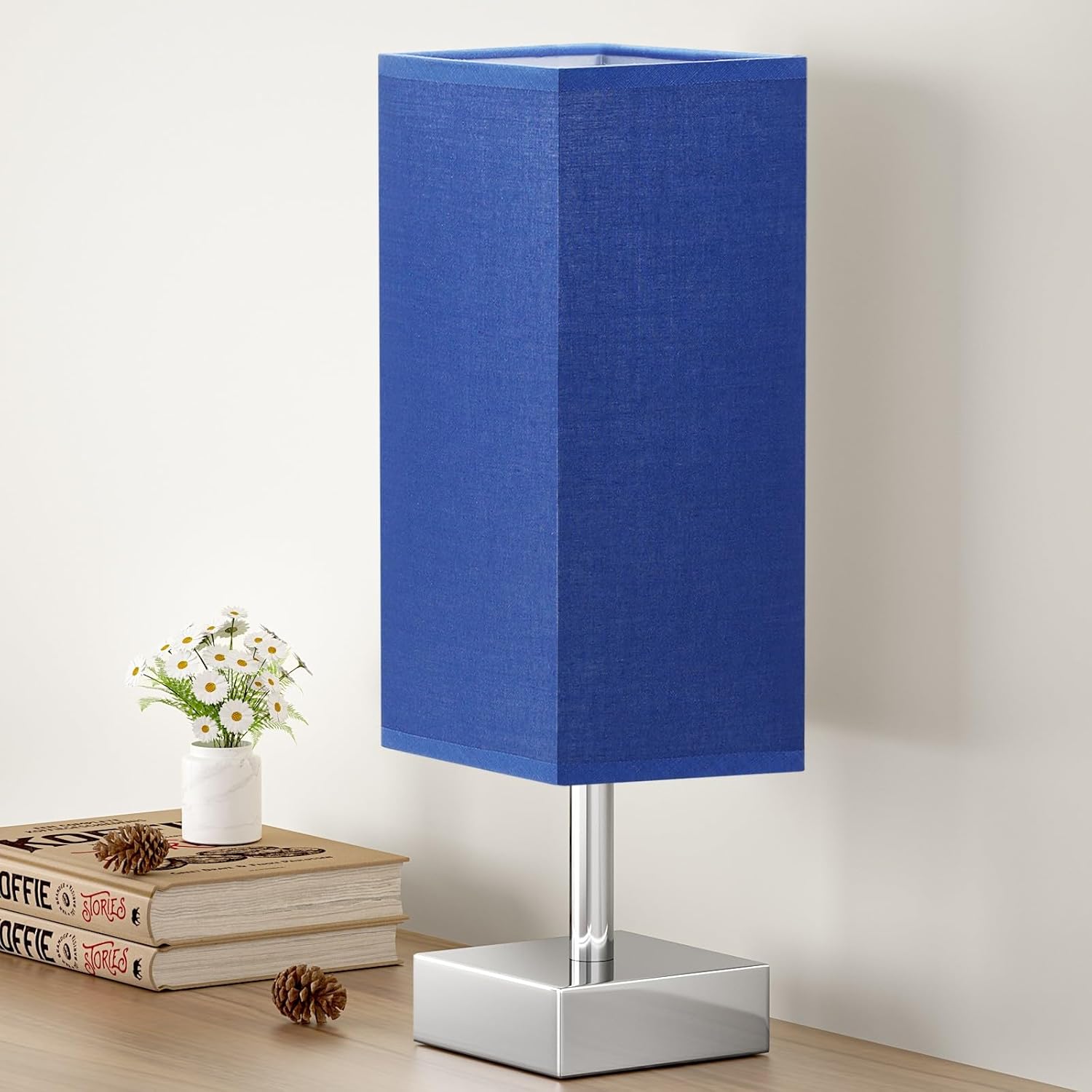 Small Table Lamp for Bedroom - Bedside Lamps for Nightstand, Minimalist Night Stand Light Lamp with Square Fabric Shade, Desk Reading Lamp for Kids Room Living Room Office Dorm - Grand Goldman