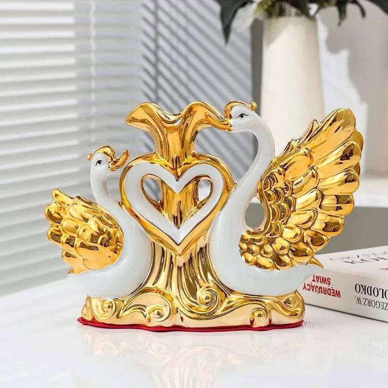 Stunning Ceramic Swan Vase Elegant Tabletop Decor Perfect for Weddings Dining Table Centerpieces Home & Office Decoration Artistic Golden Ceramic European Style Ideal Gift for Valentine's Day Birthdays Christmas - Grand Goldman