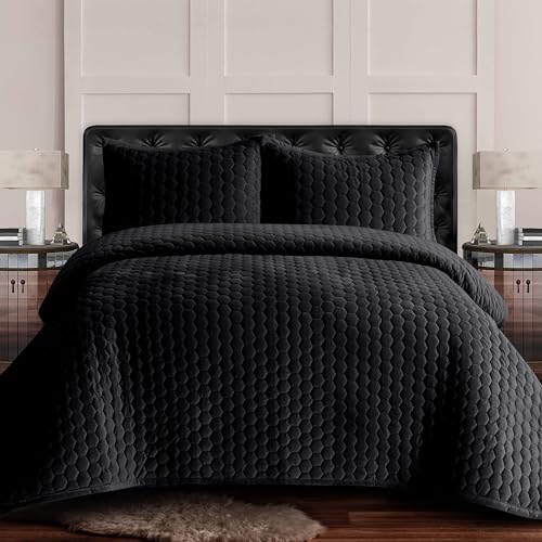 Tribeca Living Velvet King Quilt Set - Three-Piece Honeycomb Stitch Bedding, Super Soft 260GSM Velvet, Oversized Quilt and Two Sham Pillowcases, Emerald Green - Grand Goldman