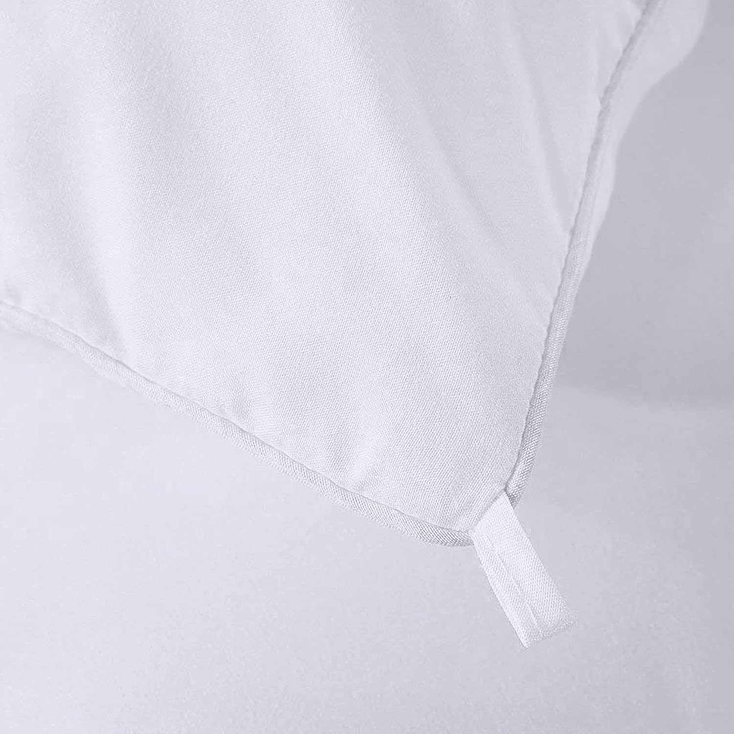 Utopia Bedding Down Alternative Comforter (Twin, White) - All Season Comforter - Plush Siliconized Fiberfill Duvet Insert - Box Stitched - Grand Goldman