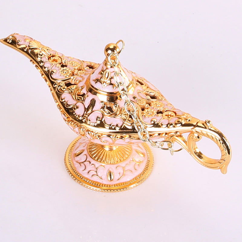 Victorian Decorative Gold Oil Lamp Arabesque Zinc Alloy European Style Classical Handicraft - Grand Goldman