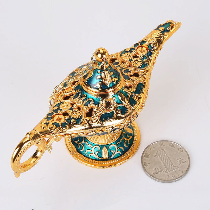 Victorian Decorative Gold Oil Lamp Arabesque Zinc Alloy European Style Classical Handicraft - Grand Goldman