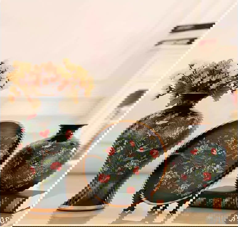 WISTERIA Vintage Ceramic Vase Set with Hand-Painted Dried Flowers Victorian 3Pcs Tabletop Amphora for Ancient Style Interior Arrangement Wedding Decorations - Grand Goldman