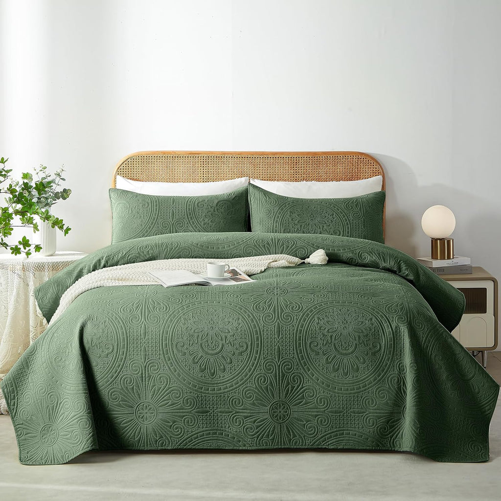 WURUIBO Black Full/Queen Quilt Bedding Set, 3 Pieces Lightweight Bedspreads with Pillow Shams, Microfiber Modern Thin Coverlet, Summer Quilted Comforter for All Season (1 Quilt, 2 Shams) - Grand Goldman