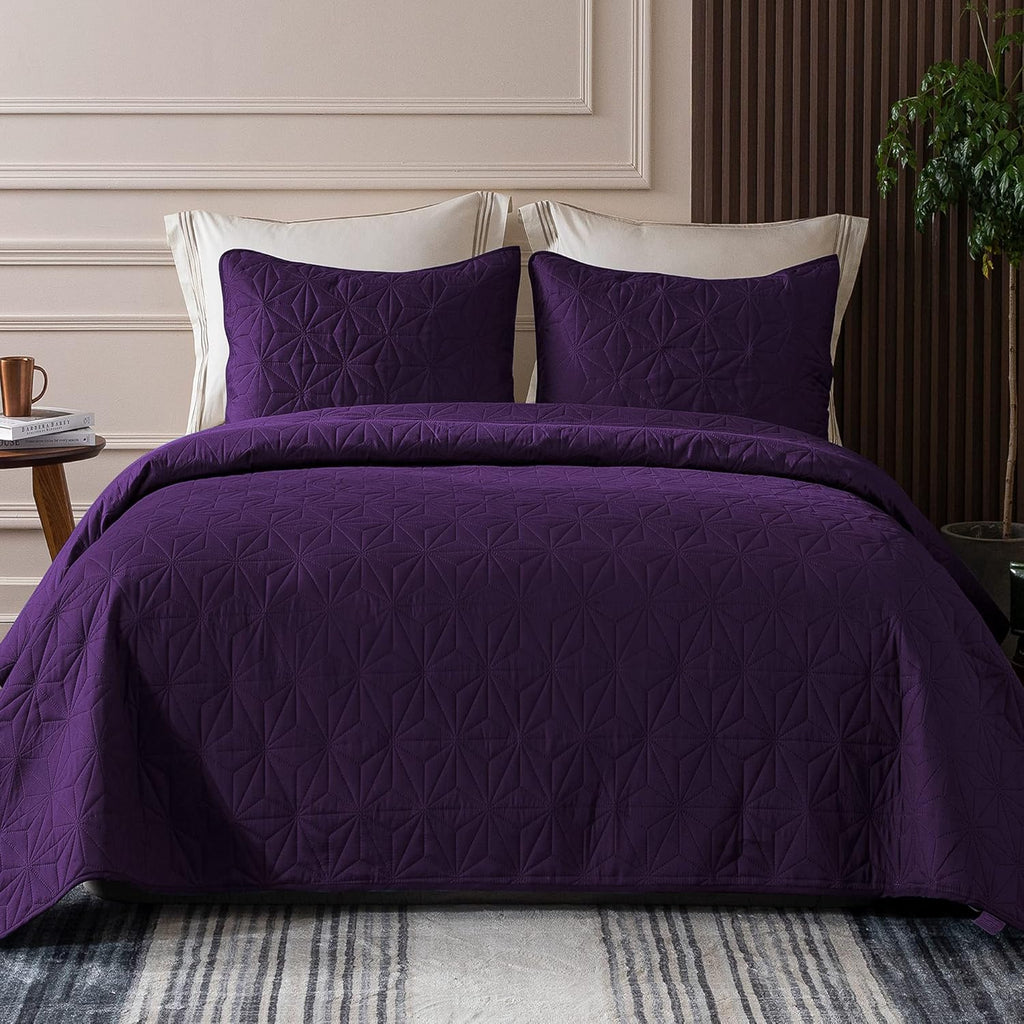 Whale Flotilla Queen Size Quilt Bedding Set, Soft Purple Queen/Full Quilts Bedspreads for All Seasons, Lightweight Geometric Star Pattern Coverlets - 3 Pieces(1 Quilt, 2 Pillow Shams) - Grand Goldman