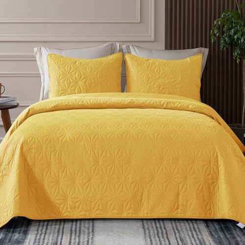 Whale Flotilla Queen Size Quilt Bedding Set, Soft Purple Queen/Full Quilts Bedspreads for All Seasons, Lightweight Geometric Star Pattern Coverlets - 3 Pieces(1 Quilt, 2 Pillow Shams) - Grand Goldman