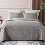 Whale Flotilla Queen Size Quilt Bedding Set, Soft Purple Queen/Full Quilts Bedspreads for All Seasons, Lightweight Geometric Star Pattern Coverlets - 3 Pieces(1 Quilt, 2 Pillow Shams) - Grand Goldman