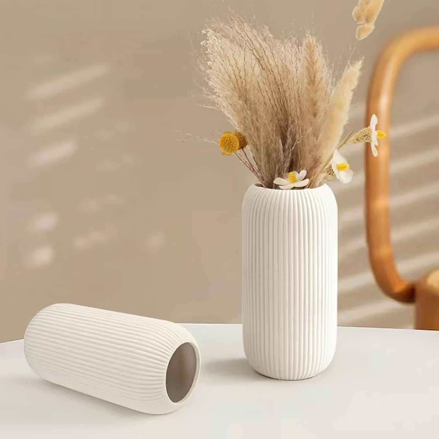 White Ceramic Vase for Flowers, 8 INCH Flower Vase Modern White Vase Home Decor, Small Vase, Ribbed Textured Vase for Pampas Grass Decorative Vase, for Farmhouse Coffee Table Bookshelf Home Living - Grand Goldman