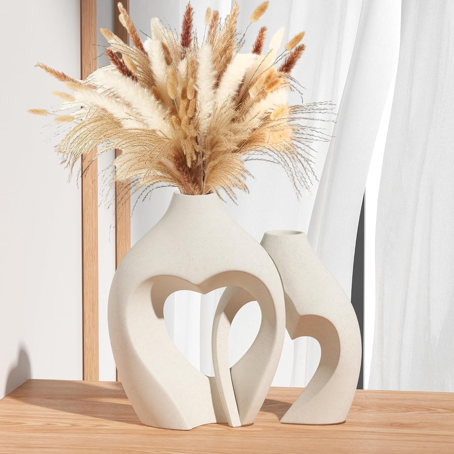 White Vases for Decor, Heart Shaped Ceramic Vase Set of 2, Nordic Heart Shaped Vases, Minimalist Decorative Vase for Table Centerpiece Wedding Dining Living Room Office House Decoration - Grand Goldman