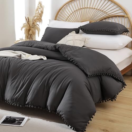 YIRDDEO Queen Comforter Set - Comforter Queen Size Sets with Ball Pom Fringe, Soft Bedding Set for All Seasons - 3 Pieces, 1 Comforter (90"x90") & 2 Pillow Shams (20"x26"), Sage Green - Grand Goldman