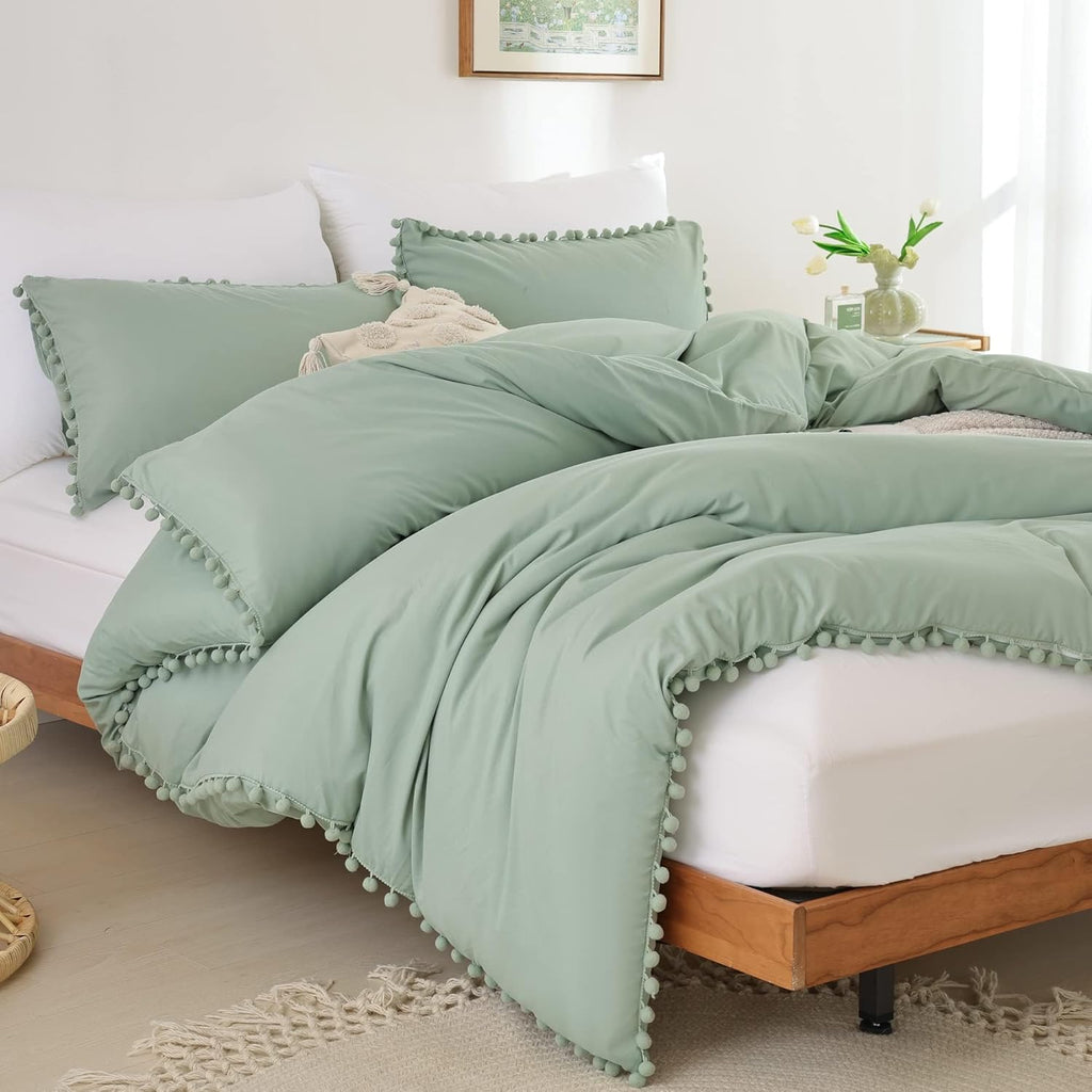 YIRDDEO Queen Comforter Set - Comforter Queen Size Sets with Ball Pom Fringe, Soft Bedding Set for All Seasons - 3 Pieces, 1 Comforter (90"x90") & 2 Pillow Shams (20"x26"), Sage Green - Grand Goldman