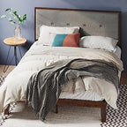 ZINUS Vivek Wood Platform Bed Frame with Headboard, Solid Wood Foundation with Wood Slat Support, No Box Spring Needed, Easy Assembly, Queen - Grand Goldman