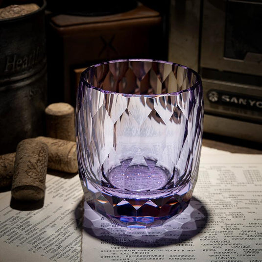 Tasse en verre faite à la main de whisky en cristal