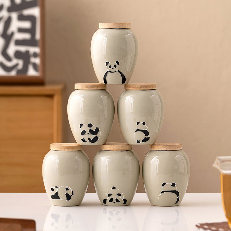 Chinese Retro Panda Ceramic Pot