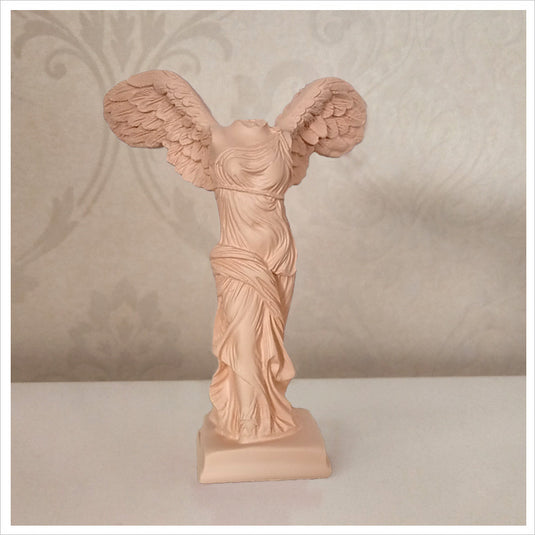 14cm High Resin Victory Statuette In Nordic Style