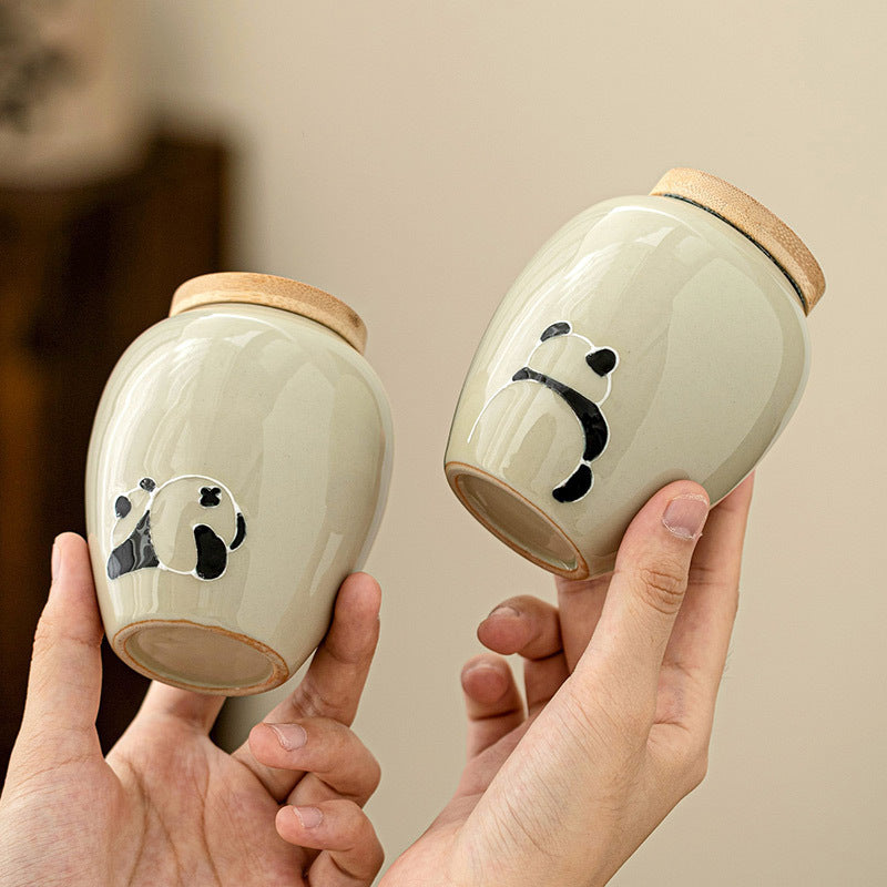 Chinese Retro Panda Ceramic Pot