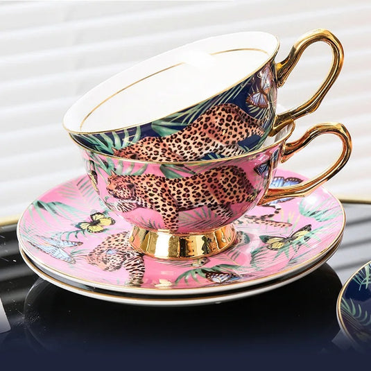 TIGER Creative Pink Bone China Mug Hand Painted Leopard Forest Cheetah Ceramic Coffee Cup with Gold Elements, 200ml Elegant Luxury Tea Set for Home Office Bar and Outdoor Use Perfect Gift Stylish Packaging