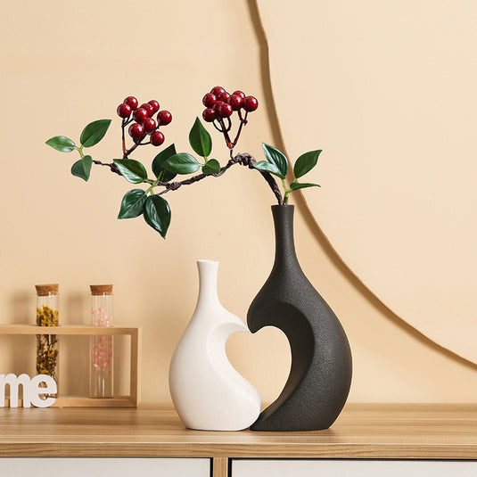 Vase en céramique simple de style européen domestique