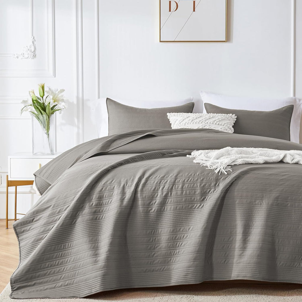 inron Queen Quilt Bedding Set,Soft Ultrasonic Full/Queen Quilt Set, Lightweight Olive Green Bedspread Queen Size,Cozy Geometric Coverlet Set for All Seasons(Includes 1 Quilt and 2 Pillow Shams) - Grand Goldman