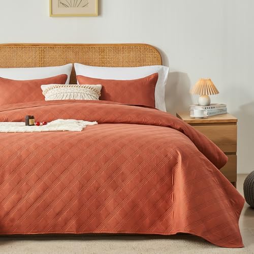 inron Queen Quilt Bedding Set,Soft Ultrasonic Full/Queen Quilt Set, Lightweight Olive Green Bedspread Queen Size,Cozy Geometric Coverlet Set for All Seasons(Includes 1 Quilt and 2 Pillow Shams) - Grand Goldman