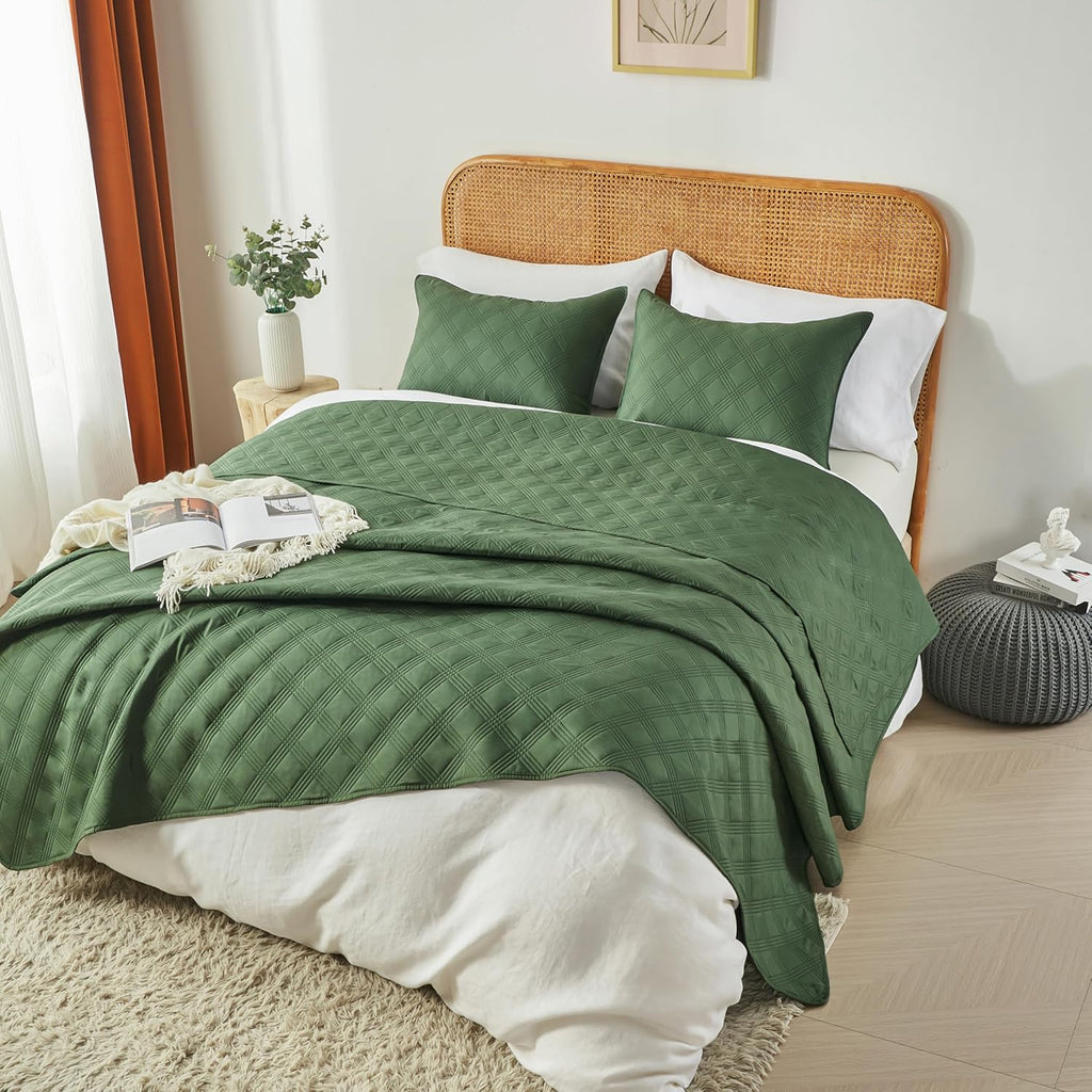 inron Queen Quilt Bedding Set,Soft Ultrasonic Full/Queen Quilt Set, Lightweight Olive Green Bedspread Queen Size,Cozy Geometric Coverlet Set for All Seasons(Includes 1 Quilt and 2 Pillow Shams) - Grand Goldman