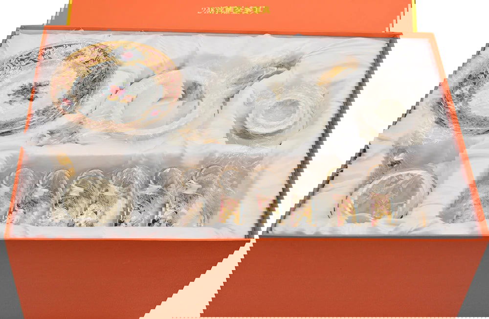 karosa royal style golden luxury 98 pcs dinner sets bone china dinner set dinnerware sets - Grand Goldman